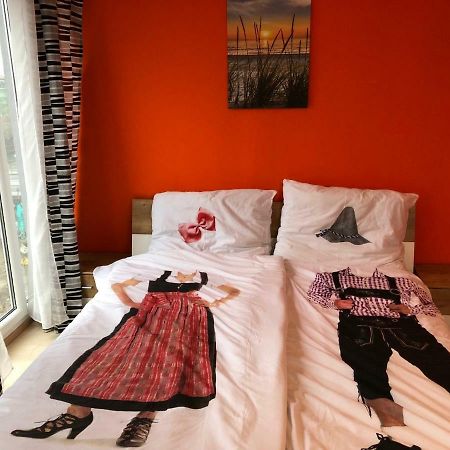 Kmheim, Cozy 103M2 Apartment, With 3 Bedroom And Covered Free Parking Place, Close To City Center Graz Kültér fotó