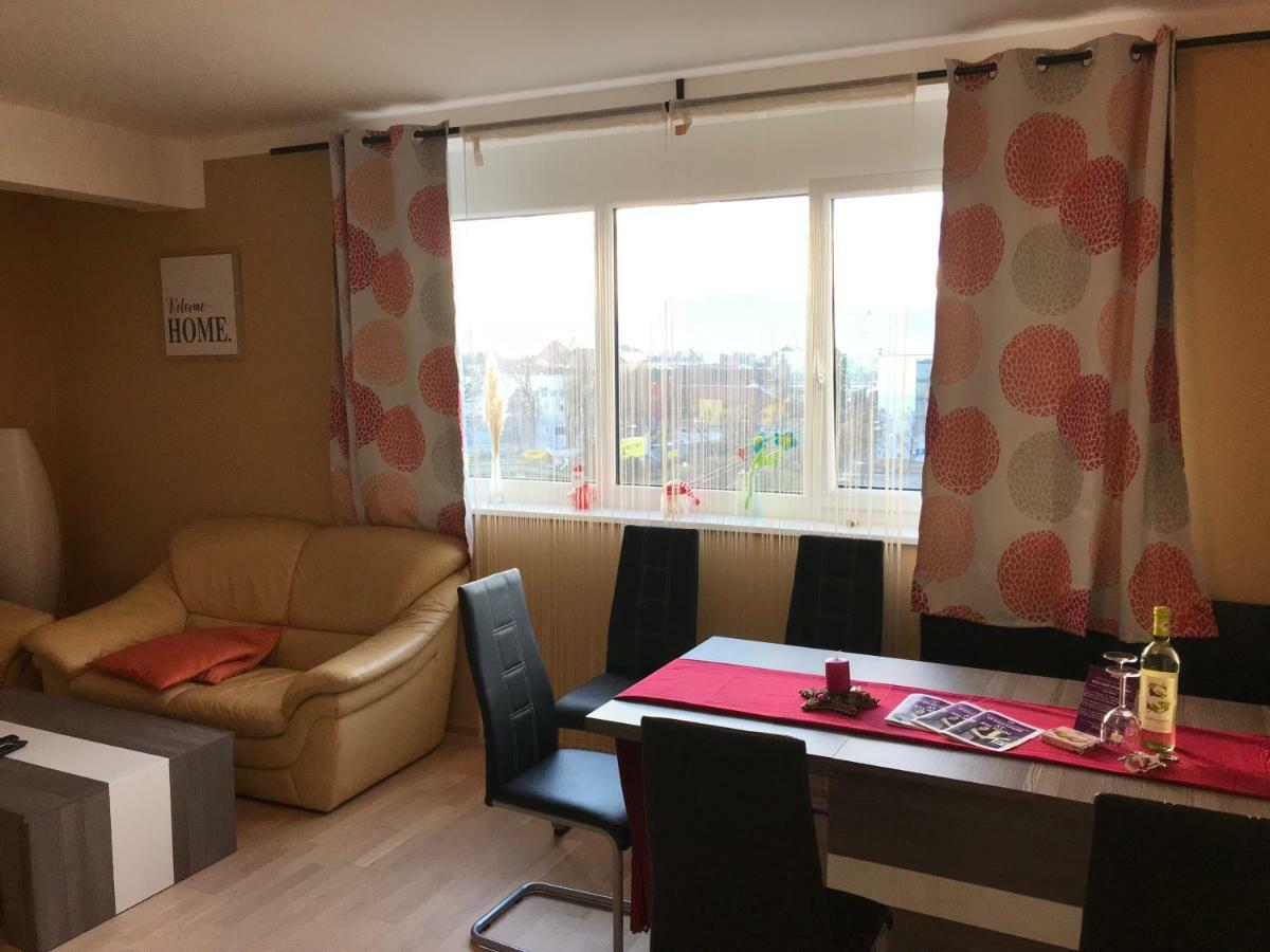 Kmheim, Cozy 103M2 Apartment, With 3 Bedroom And Covered Free Parking Place, Close To City Center Graz Kültér fotó